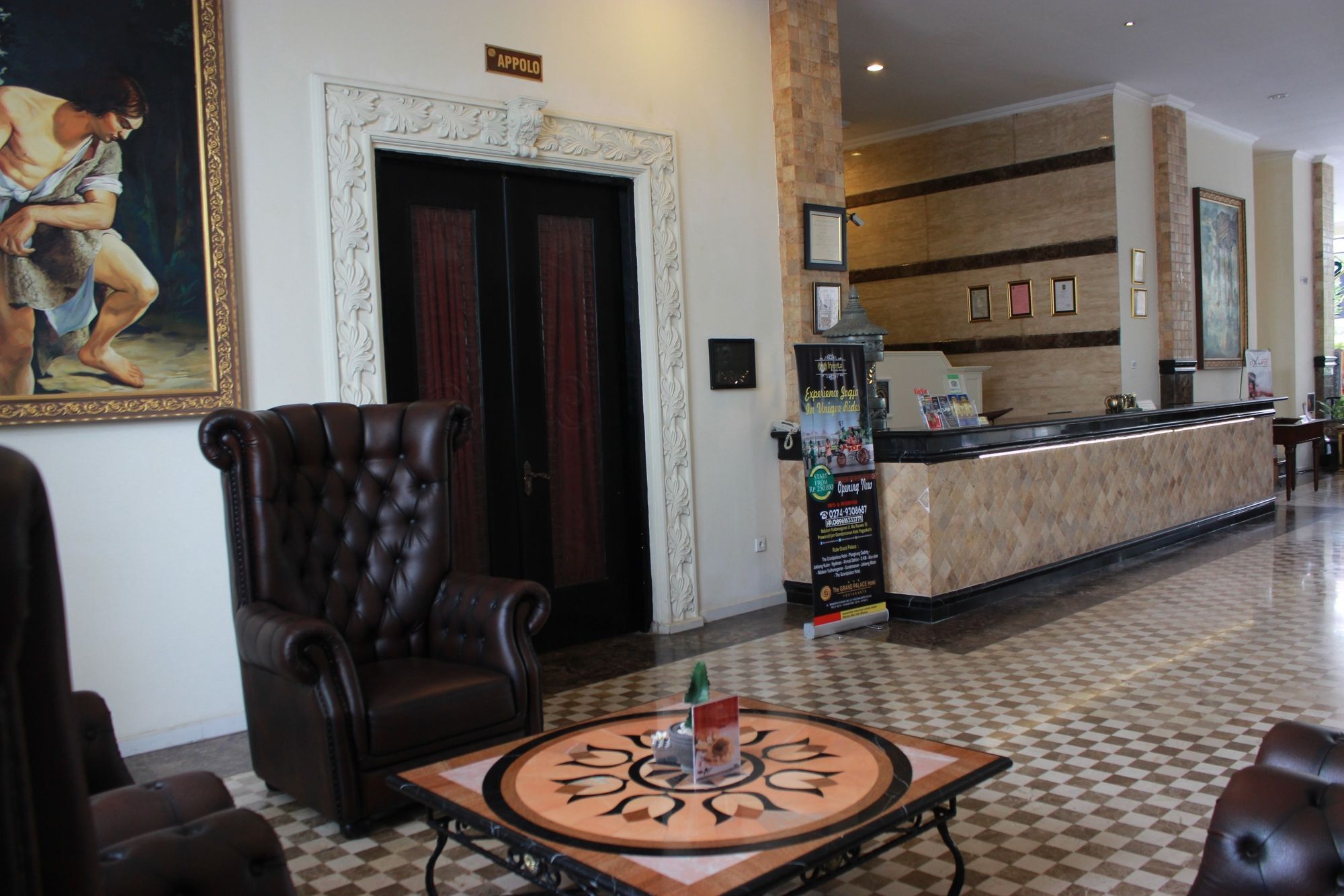 The Grand Palace Hotel Yogyakarta Kültér fotó